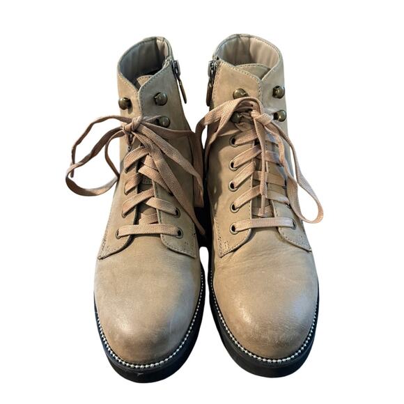 Blondo 8 Rachelle Waterproof Brown Leather STUDDED Combat Boots Taupe Brown - Picture 3 of 8